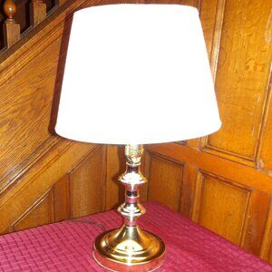 Strong, Sturdy, Well Balanced *** LAMP ***